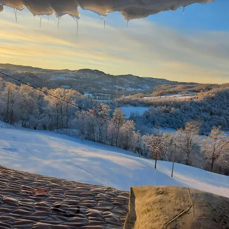 1 Nase Brdo 펜션 *